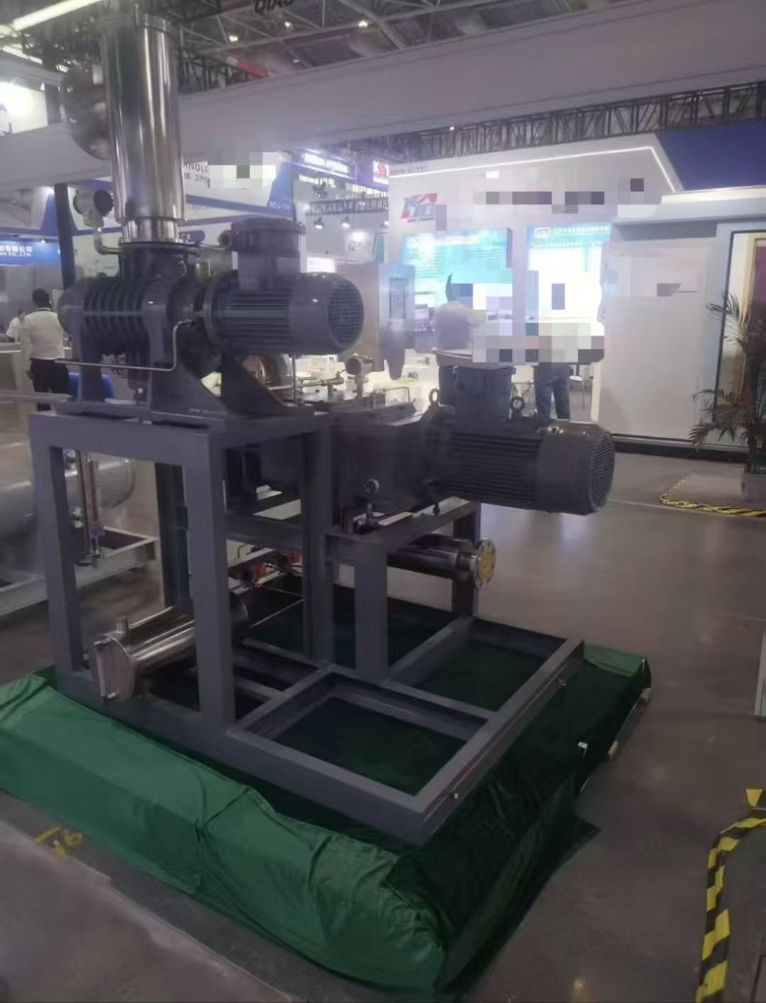 螺杆罗茨真空泵