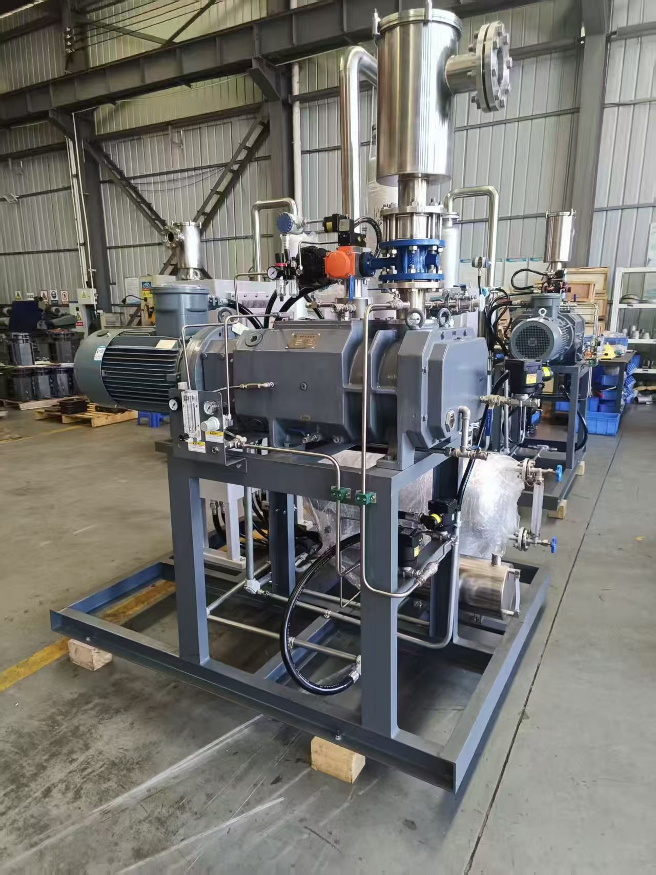 螺杆罗茨真空泵